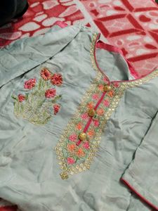 diwali offer 🎉🔥Embroidered suit