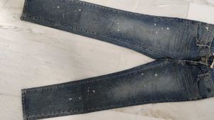 Distressed Denim Jeans
