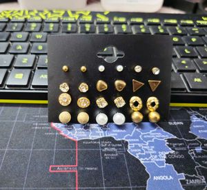 Everyday Grace 12 In 1 Stud Set