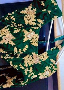 Beautiful Crop Top Nd Skirt