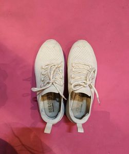 Skechers Air Cool Cream Stylish Sneakers
