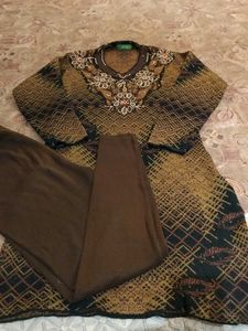 Beautiful Embroidery kurti Pant Set