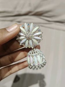 White Jhumka/Earrings