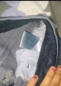 on sale !!! kraus skinny jeans