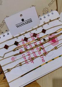 Gold toned bracelet