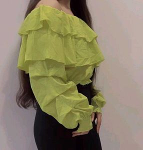 Crop Ruffle Top For Women // Trendy Style