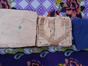 Max Beautiful Silk Set with Dupatta