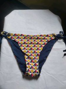 bikini bottom