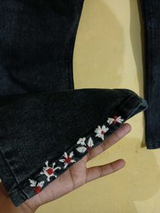 Black Straight Jeans With Hand Embroidery