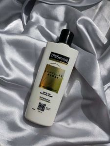 Tresmme Lamellar Glossy Conditioner
