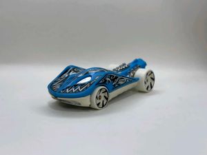 Hot Wheels Super Stinger Sky Blue