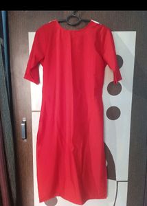 Red Kurti