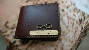 Customize Wallet With Name And Charm