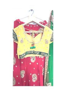 Zariwork Lehengacholi