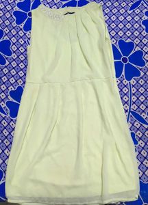 Light Green Sleeveless Dress