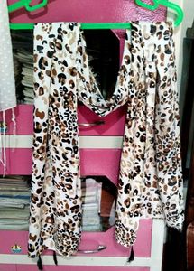 Scarves Set - Leopard &amp; White
