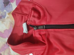 Man Utd track jacket
