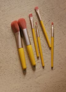Yellow Brush
