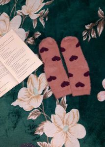 Fur Fuzzy Socks🙇‍♀️