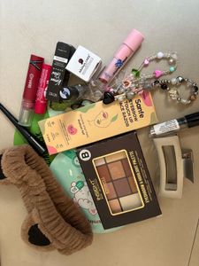 Any 1  Random Products For ₹100