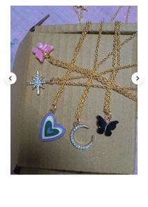 Preety Necklaces 🌸