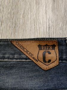 Ma2082 Cherokee Baggy jeans waist 34 inches