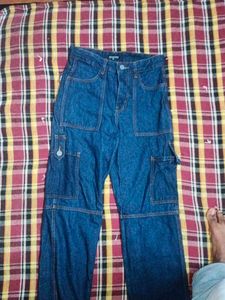 Stylish Men&#39;s Denim Cargo Jeans