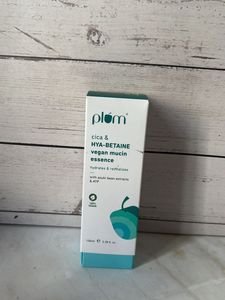 Plum Cica & HYA-BETAINE Vegan Mucin Essence
