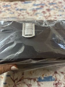 Brand New Watch Organizer with 6 Slots