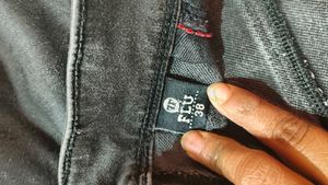 Black Jeans