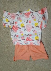 New born baby girl top &amp; shorts set
