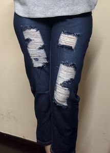 Distressed Boyfriend Jeans