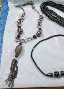 Black Necklace Set