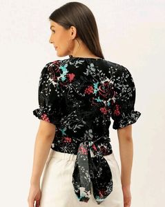 Floral Print V-neck Top