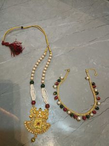 Necklace Set