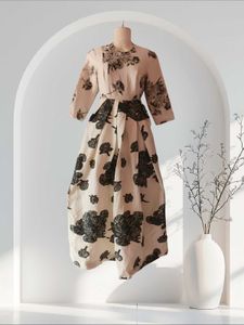 🌸 Exclusive Floral Midi Dress