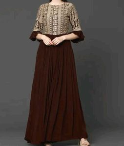Elegant Brown Embroidered Gown 🤎