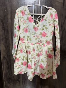 Floral Print Long Sleeve Top
