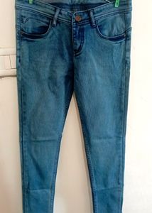 Navy Blue Top And Narrow Denim