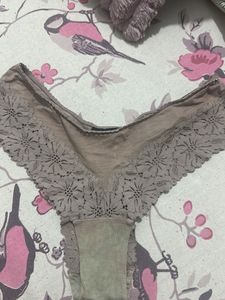H&amp;M Lace Detail Panties