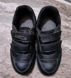 Action Black Shoes