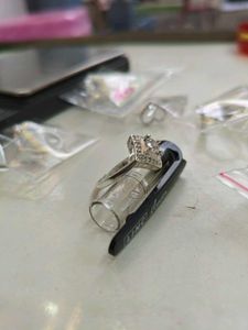 Elegant Pure Silver Ring