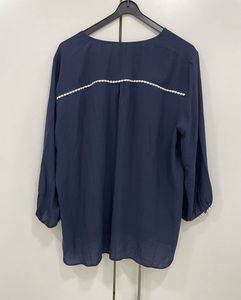 🌟 Boho Chic Dream: Zara Navy Pom-Pom Blouse! 💙✨