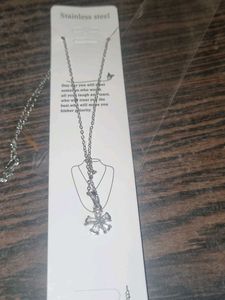 Flower Pendant With Chain