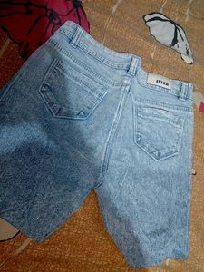 Denim Shorts Outfit