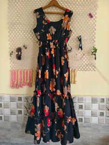 🎁Buy 1, Get 1 Free🎁Size M/L Floral Maxi Dress