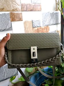New Treanding Hand 👜