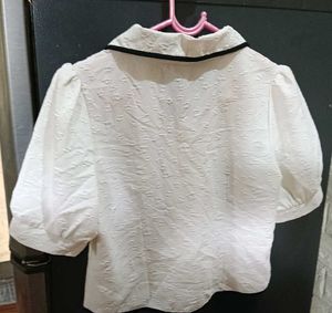 Cute Cropped Blouse
