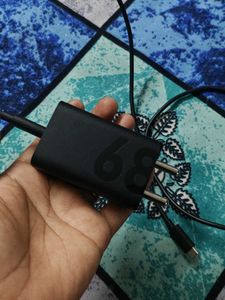 Motorola Charger - Like New68W with original cable