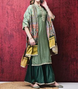 Green Kurta-Sharara Set & Dupatta 🦚